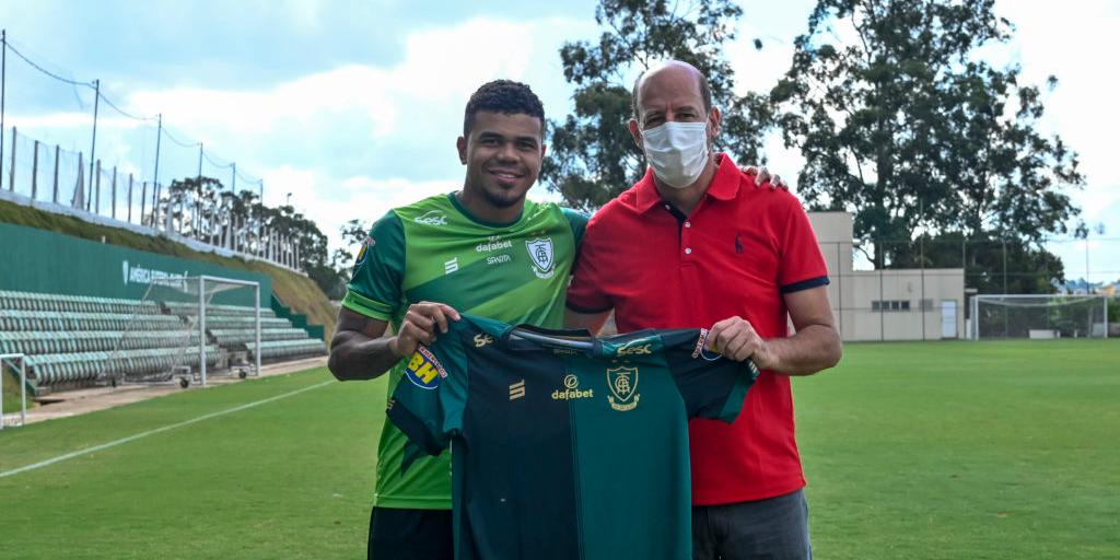  (Mourão Panda / América)