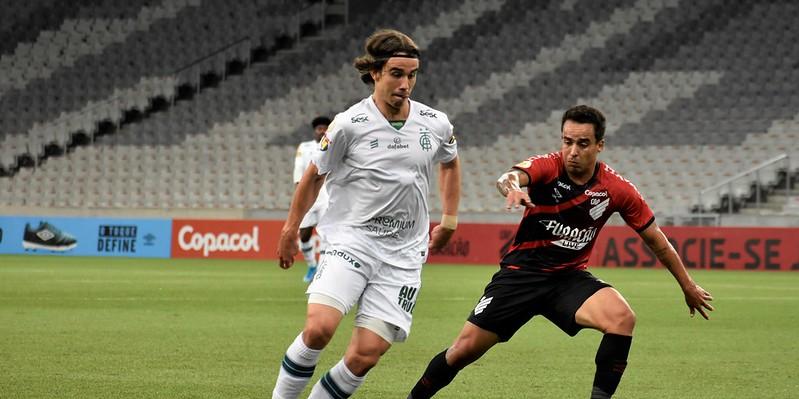 (Estevão Germano/América)