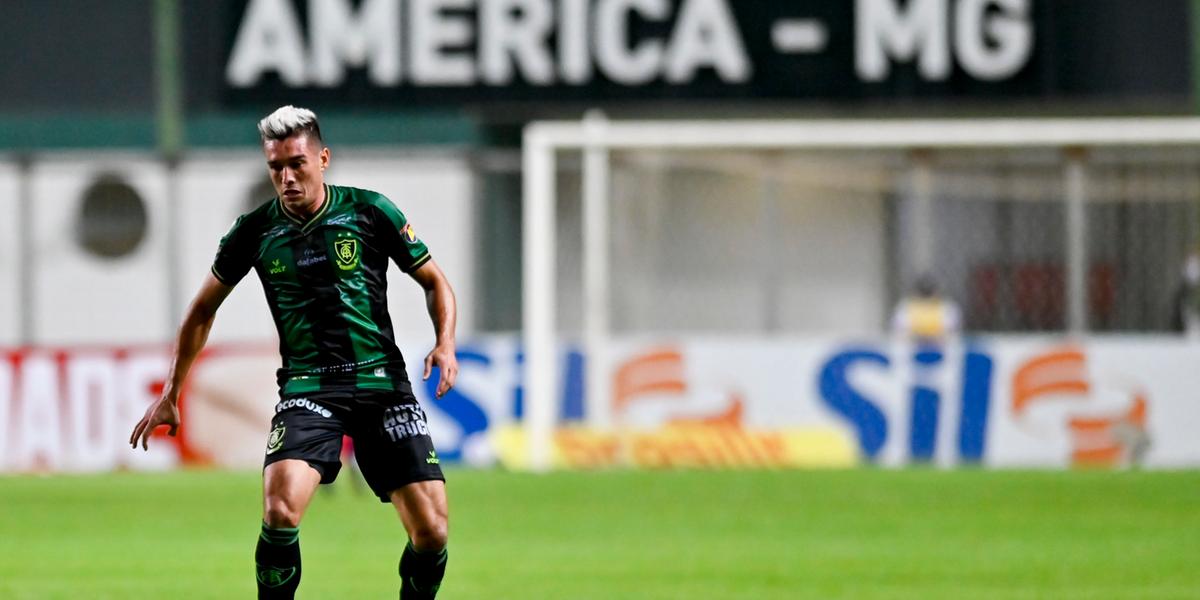 (Mourão Panda / América)