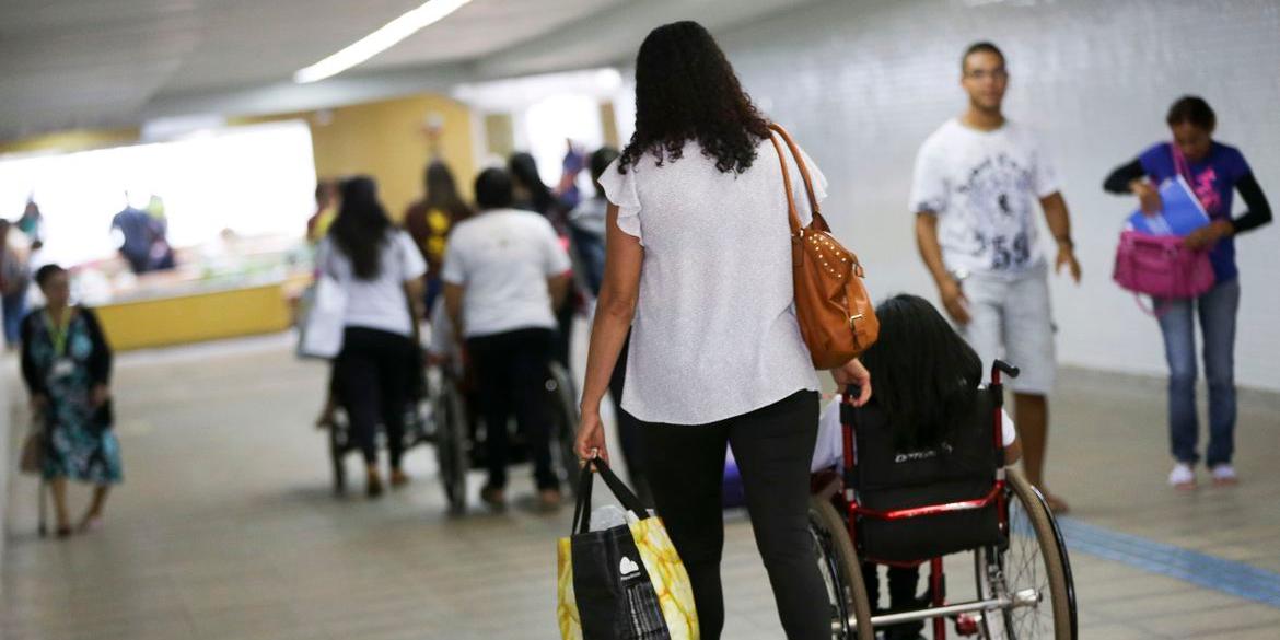Empresas que comprovarem essas medidas terão direto a prioridade e taxas de juros mais vantajosas em empréstimos junto a bancos públicos (Marcelo Camargo/ Agência Brasil)
