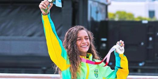 Rebeca Andrade, Rayssa Leal e Filipe Toledo foram alguns dos destaques (Reprodução/Instagram)