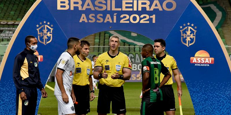 (Mourão Panda/América)