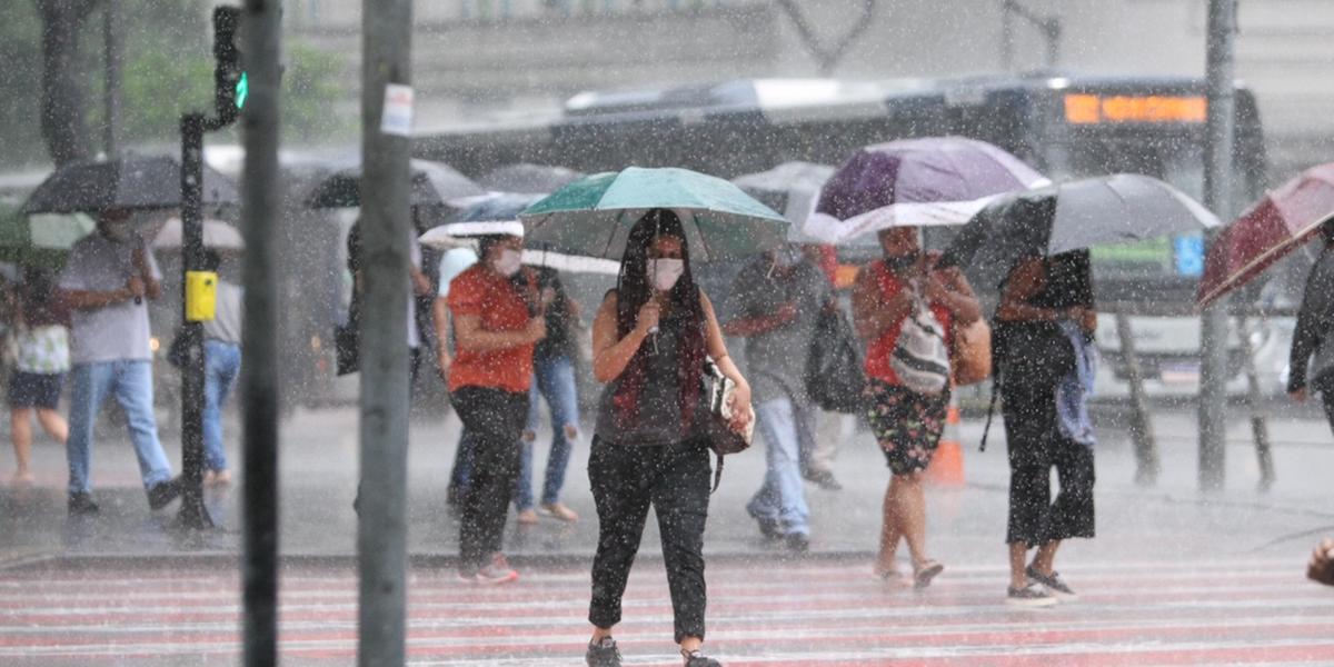 Região Centro-sul já registra 54,3% do volume de chuva esperado para março (Maurício Vieira/Hoje em Dia)