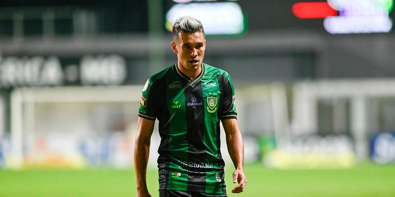 (Mourão Panda / América)