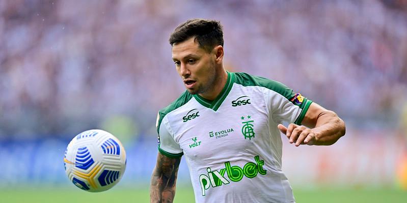(Mourão Panda / América)