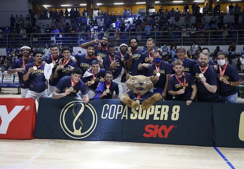 Copa Super 8 é o primeiro título nacional do basquete do Minas