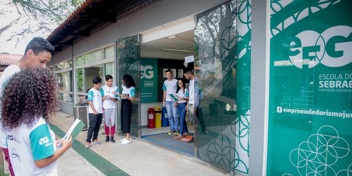 Jovens da rede pública de Belo Horizonte e região metropolitana podem se inscrever até 28 de fevereiro. São 330 vagas gratuitas (Bruna Brandão)