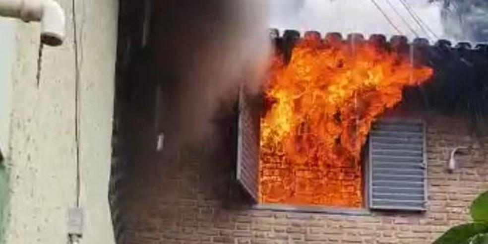 Incêndio no Cersam de Venda Nova (Reprodução de redes sociais)