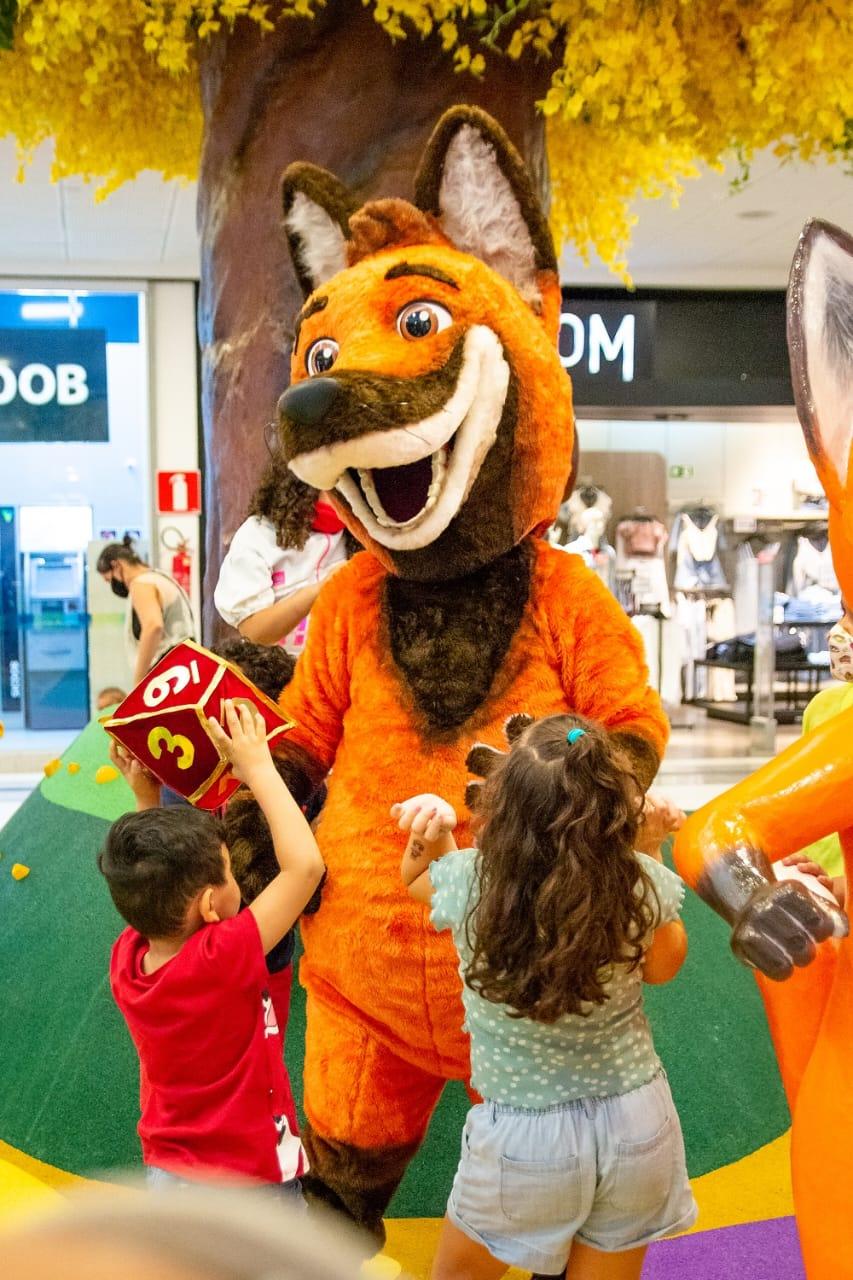 Lobo-guará Nino é o novo mascote do Shopping Cidade (Shopping Cidade / Divulgação)