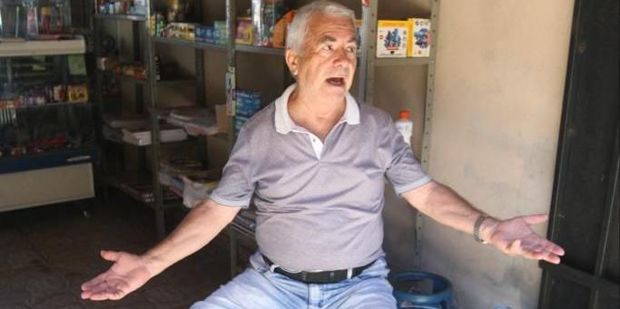 Na casa de Djalma Trancoso, toda a água disponível agora cabe em um galão de 20 litros (Valéria Marques)