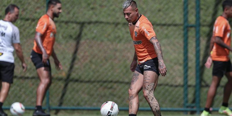 Vargas está novamente disponível para atuar pelo Atlético (Pedro Souza / Atlético)