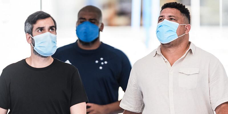 Ronaldo assinou as intenções de compra do Cruzeiro em dezembro de 2021 e tem até abril deste ano para finalizar as negociações. (Gustavo Aleixo/Cruzeiro)
