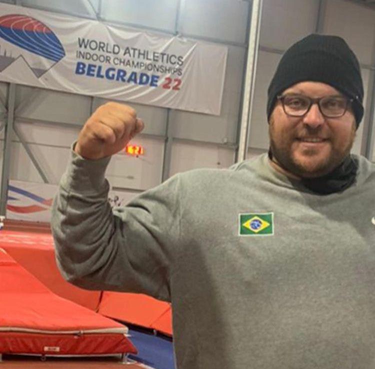 Darlan Romani levou a medalha de ouro no mundial de atletismo indoor na Sérvia (Instagram / darlan_romani / Reprodução)
