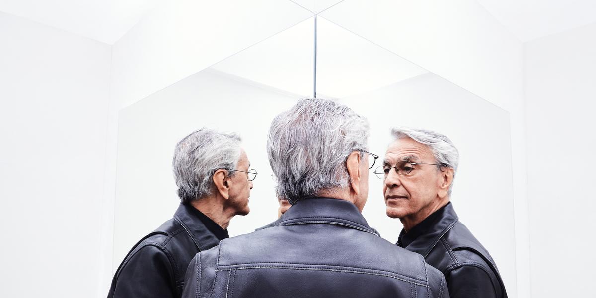 Cantor baiano se apresentará no Palácio das Artes entre 1º e 3 de abril (Fernando Young/Divulgação)
