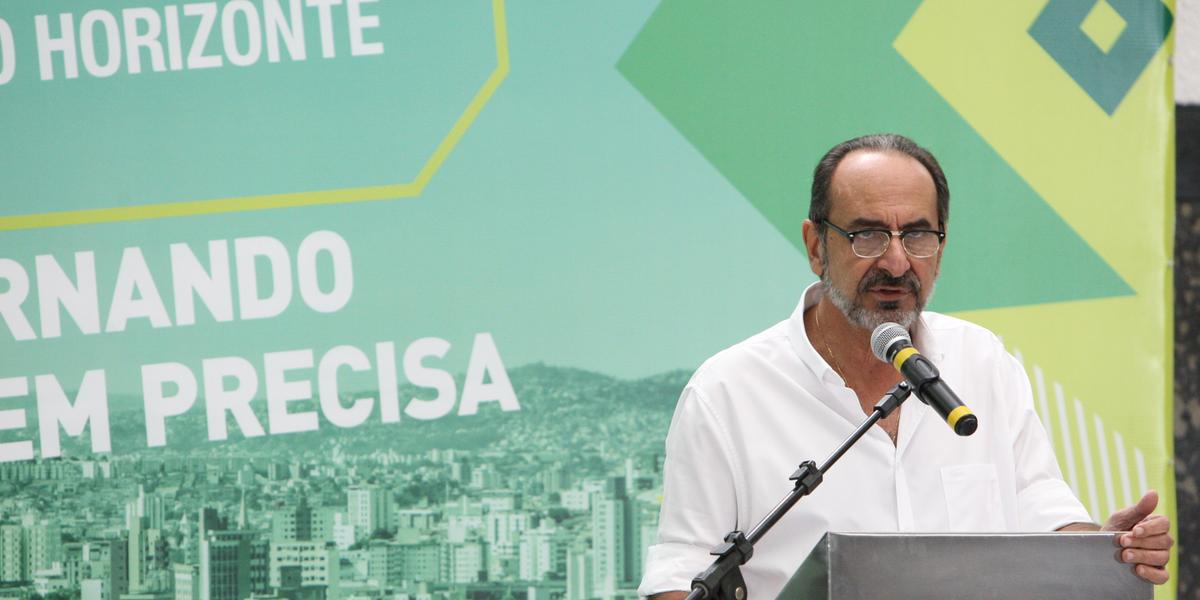 Agora pré-candidato ao governo de Minas, o ex-prefeito de BH, Alexandre Kalil, aposta a estratégia de”provocar” o governador Romeu Zema, seu adversário na disputa (Lucas Prates)