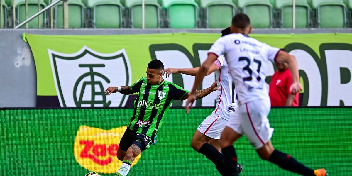 Com o triunfo diante do Furacão, o Coelho chegou aos seis pontos no Campeonato Brasileiro (Mourão Panda / América)