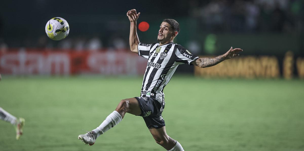 Rubens deve ganhar nova oportunidade como titular do Atlético no domingo (Pedro Souza / Atlético)