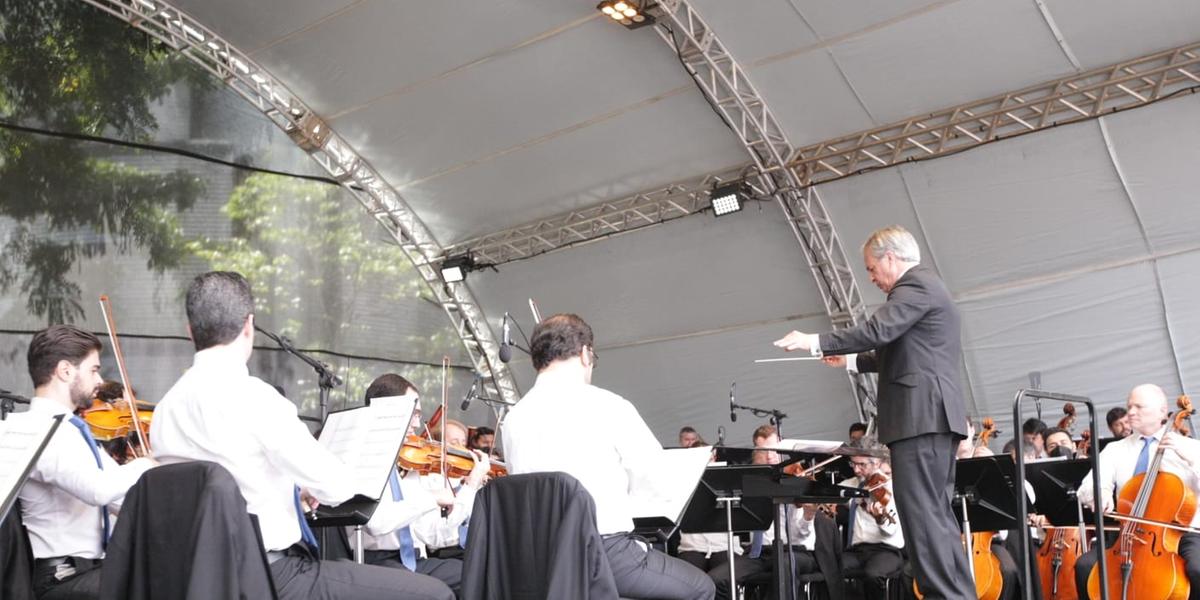 Orquestra Filarmônica de Minas Gerais foi a atração do 'BH é da Gente' na Savassi (Fernando Michel / Hoje em Dia)