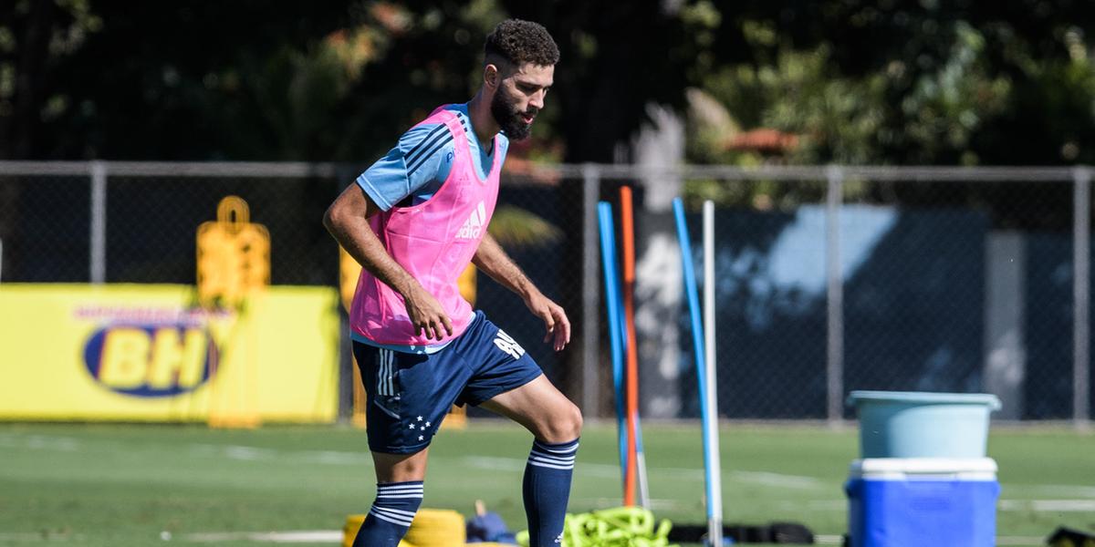 Wagner Leonardo ficará de fora dos próximos jogos do time celeste (Gustavo Aleixo/Cruzeiro)