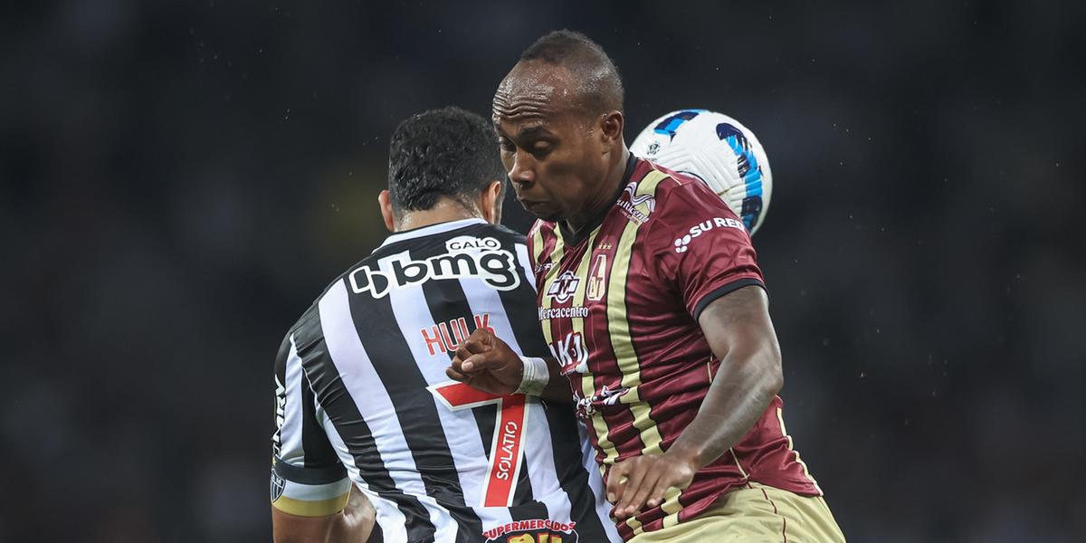 Duelo no Gigante da Pampulha foi muito disputado e decidido nos minutos finais (Pedro Souza / Atlético)
