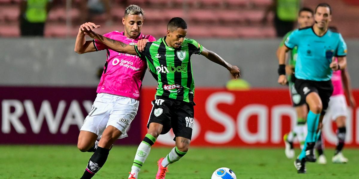 (Mourão Panda / América)