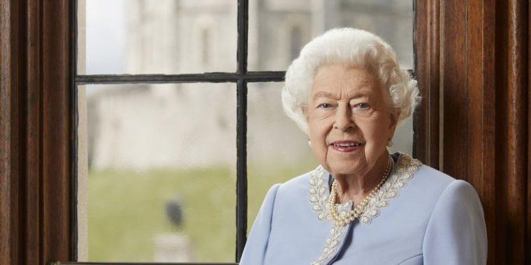 (Ranald Mackechnie/Divulgação The Royal Family)