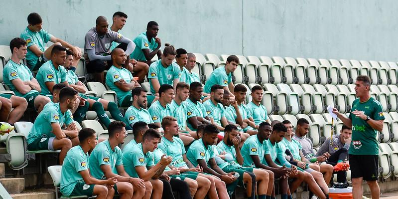 (João Zebral / América)