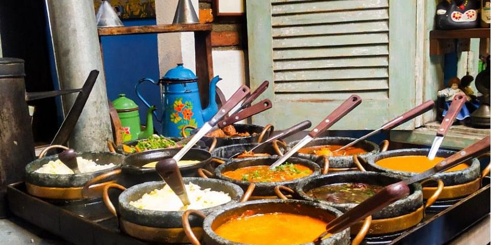 Restaurante Dona Lucinha, na Savassi, lança Arroz e Feijão Solidários (Dona Lucinha Instagram / Reprodução)