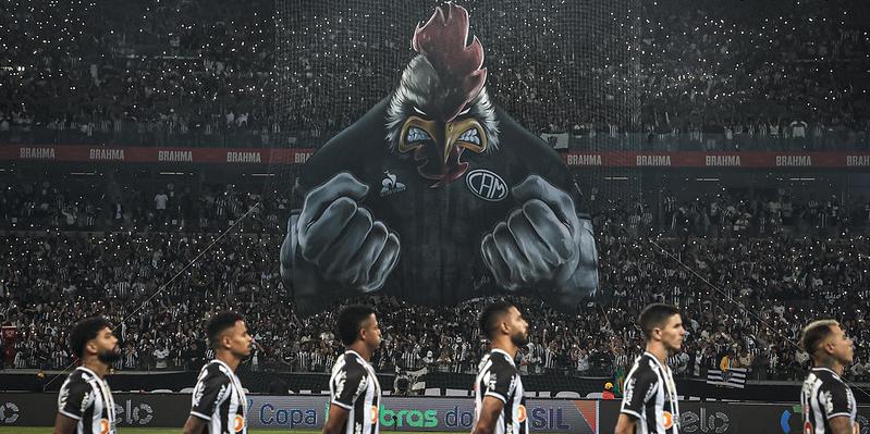 Galo espera fazer valer novamente força como mandante diante do Fortaleza neste sábado (25) (Pedro Souza / Atlético)