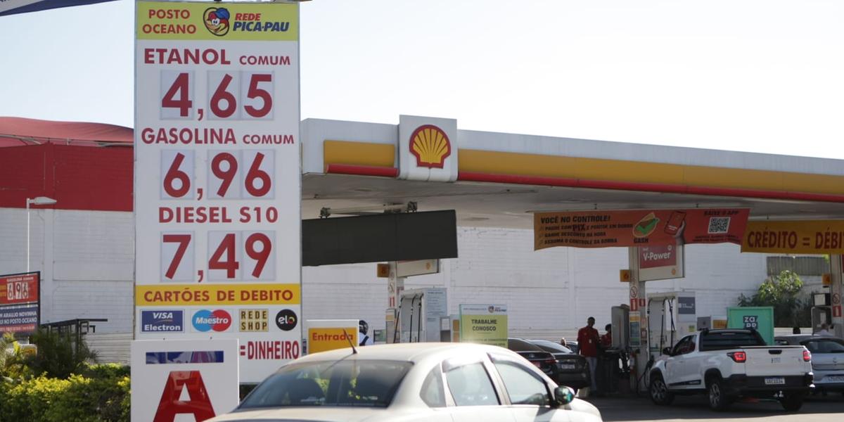 Já existe posto vendendo gasolina abaixo de R$ 7 em BH (Fernando Michel / Hoje em Dia)