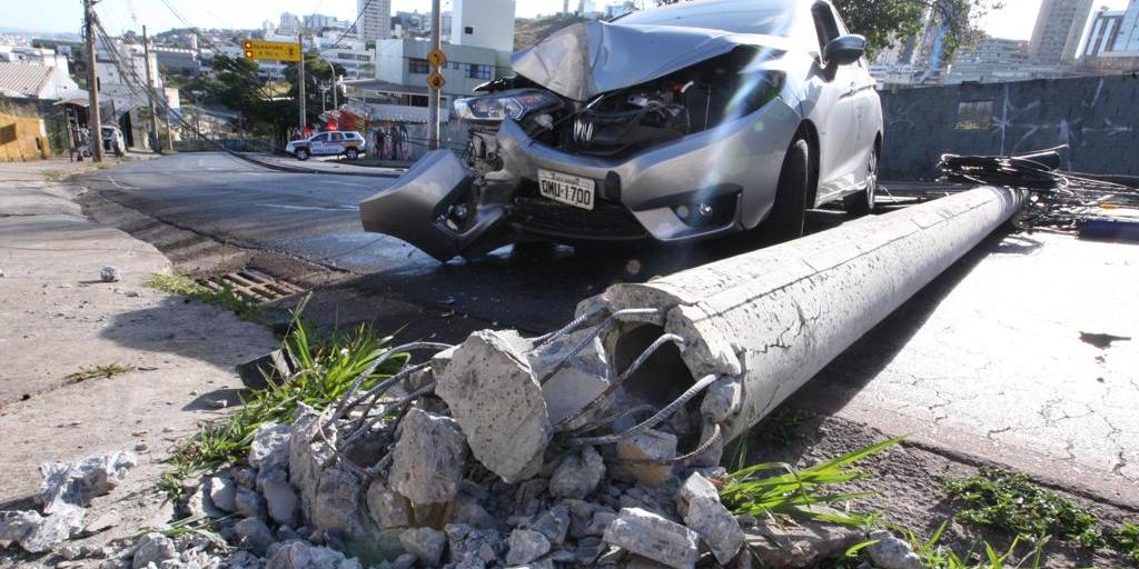 Motorista que causou o acidente está sendo procurado pela polícia (Valéria Marques/Hoje em Dia)