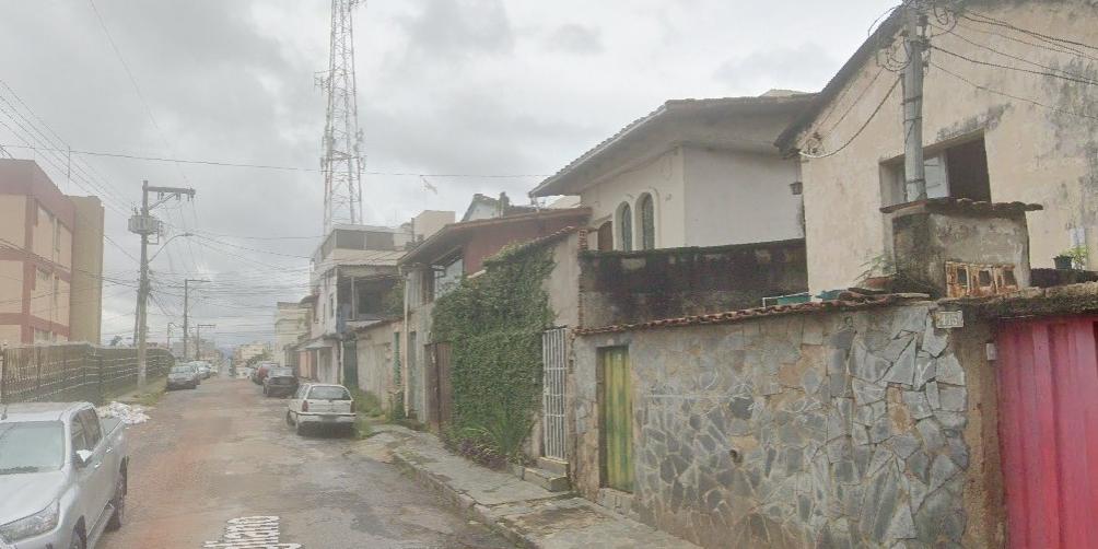 Rua onde ocorreu a tentativa de homicídio. (Reprodução Google Street View)
