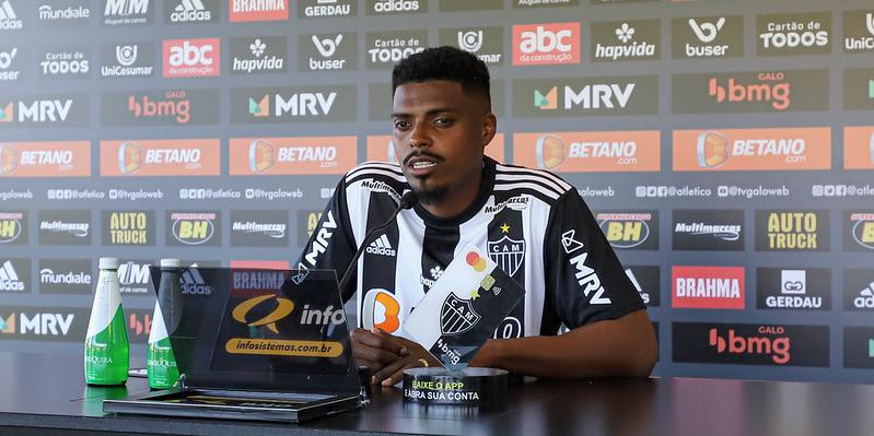 Jogador foi apresentado de forma oficial nesta segunda (4) na Cidade do Galo (Bruno Sousa / Atlético)