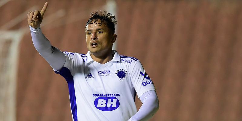Gol anulado do atacante cruzeirense causou revolta no clube mineiro (Divulgação / Cruzeiro)
