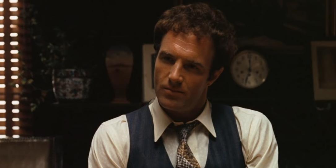 James Caan ficou marcado como Sonny Corleone, o primogênito em O Poderoso Chefão (Paramount Pictures / Reprodução)