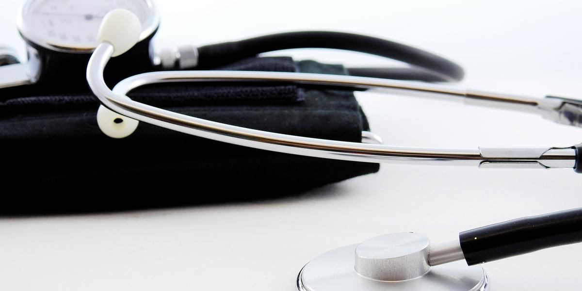 Sete médicos foram punidos por abusos sexuais em Minas desde 2019 (Pixabay / Reprodução)