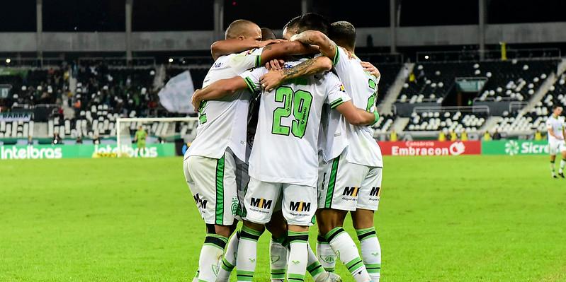  (Foto: Mourão Panda / América)