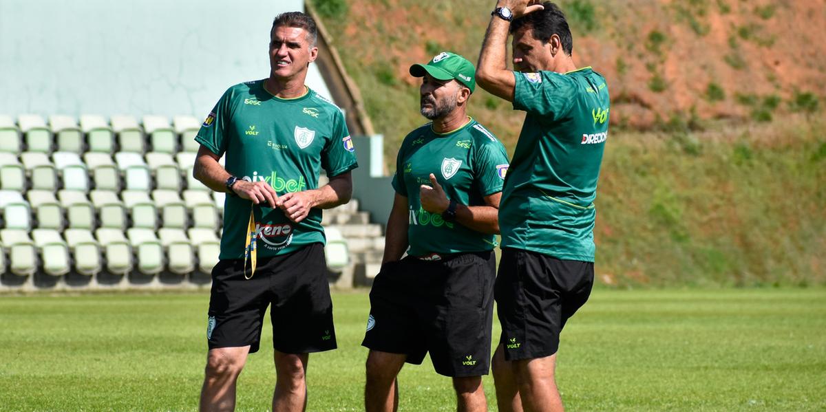 Mancini tem vários desfalques para a partida entre Atlético-GO e América (Marina Almeida / América)