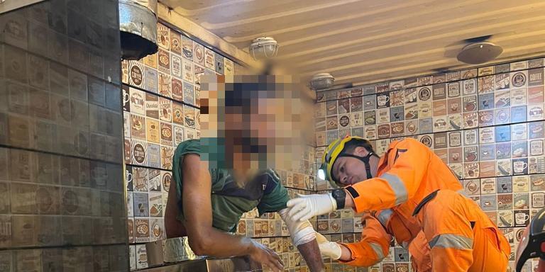 Homem ficou preso ao tentar furtar lanchonete em Ituiutaba (Corpo de Bombeiros (Divulgação))