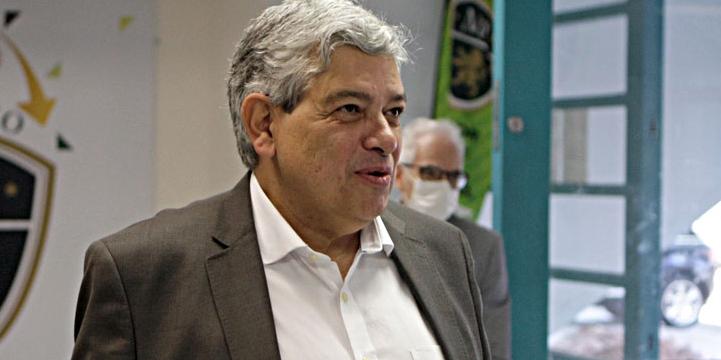 (Fernando Michel)
