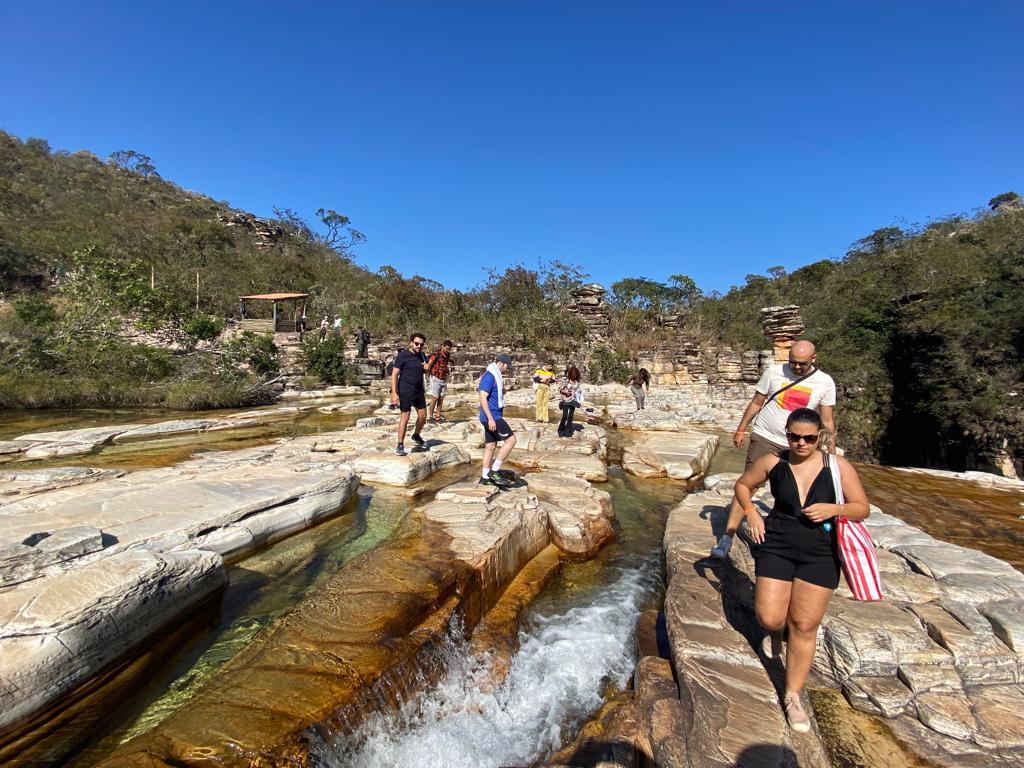 Para conhecer a famosa Cachoeira da Capivara, em Capitólio, tem de encarar uma caminhada de meia hora, em um paraíso ecológico (Luciane Amaral)