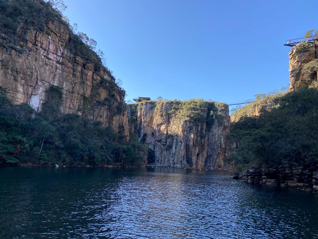 O Mirante de Capitólio e a Ponte Pênsil atraem centenas de turistas todos os dias, curiosos conhecer a vista panorâmica do lago que é chamado de Mar de Minas (Luciane Amaral)