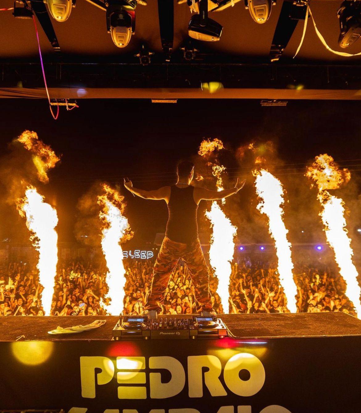 Dj movimentou mais de 3 mil estudantes durante Porto Festival. (Xuão / Forma Turismo)
