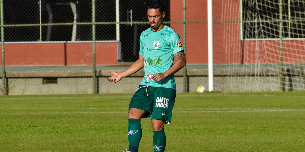  (João Zebral / América)