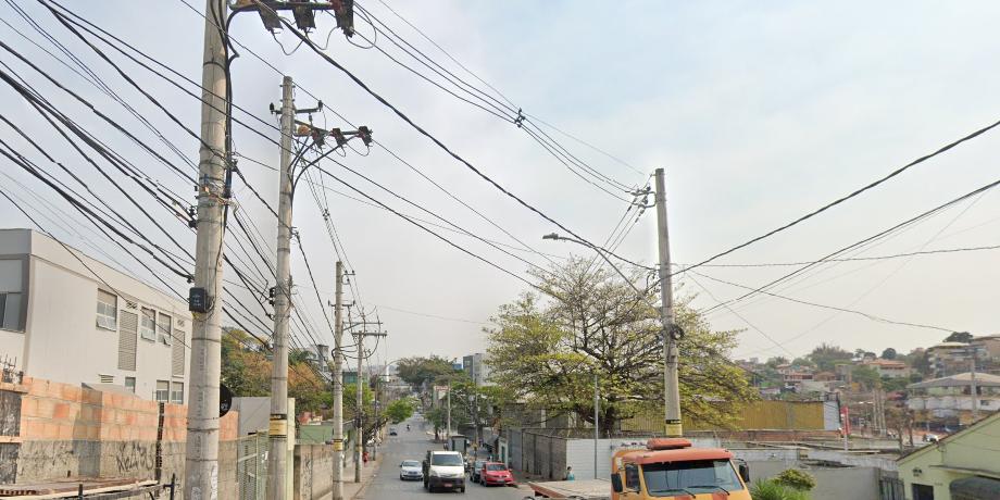 Vítima foi levada para a UPA de Venda Nova (Google Street View / Reprodução)