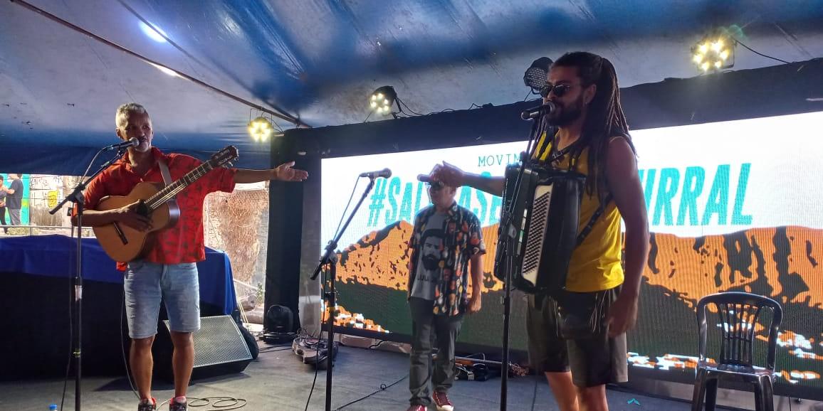 Evento com diversos artistas protestou contra a mineração na Serra do Curral (Pedro Martins)