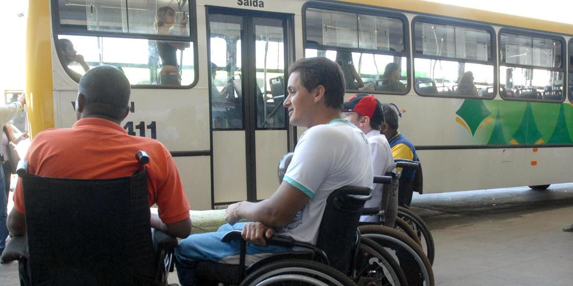 Os interessados em atuar como coordenador de acessibilidade devem entrar em contato com a zona eleitoral na qual são registrados como eleitores para se inscreverem. (Valter Campanato/Arquivo Agência Brasil)
