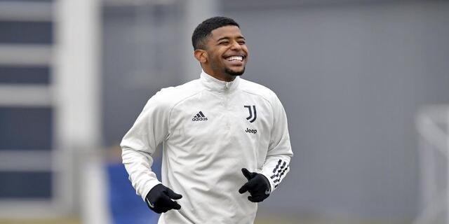Wesley Gasolina é mais um reforço anunciado pelo Cruzeiro ((Reprodução/Redes Sociais))