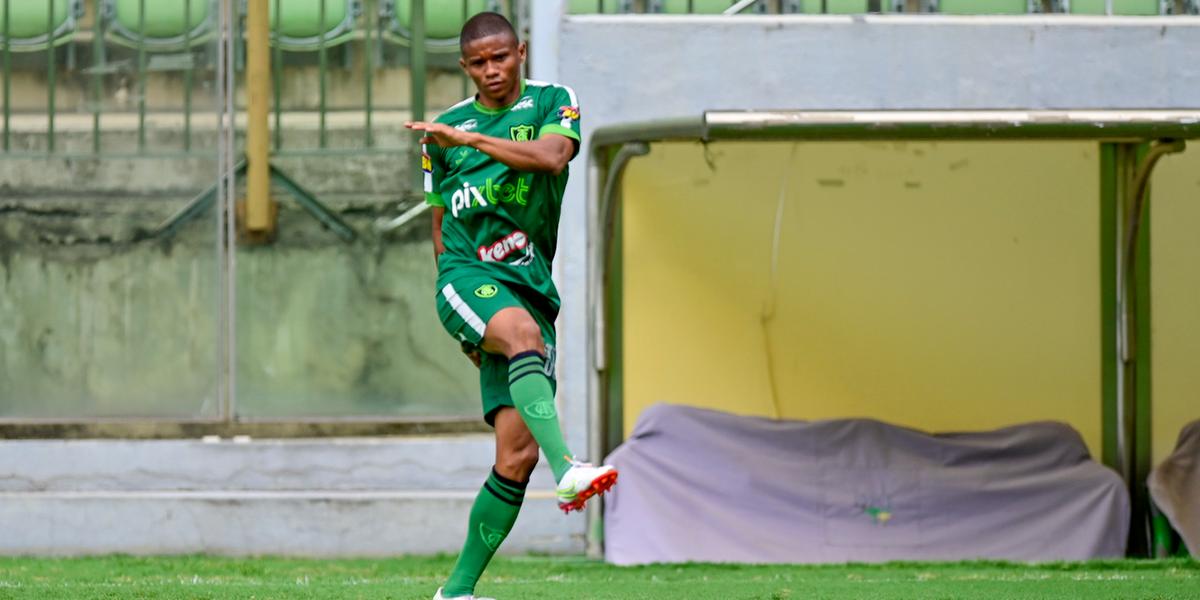 Juninho diz que América conhece bem as estratégias de Lisca (Mourão Panda/América)