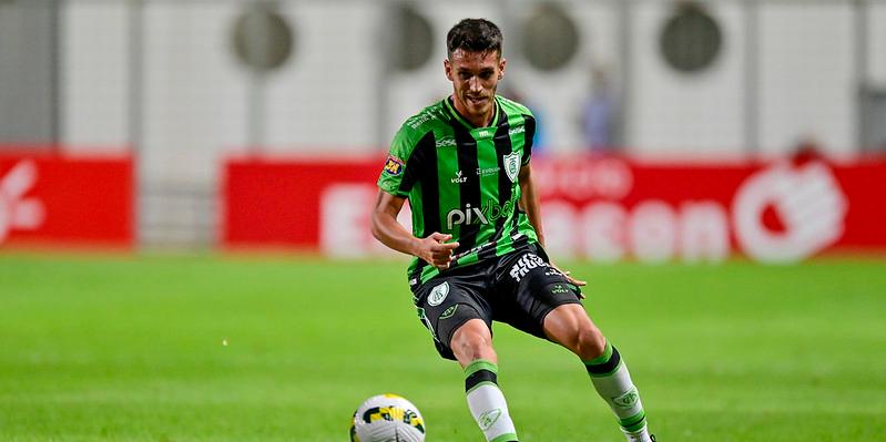 (Mourão Panda / América)